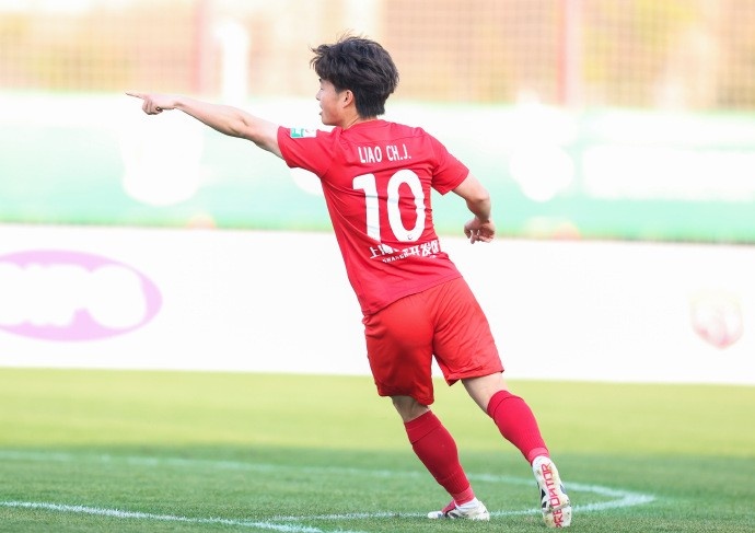 上海海港富盛經(jīng)開(kāi)隊(duì)2：1戰(zhàn)勝對(duì)手，取得2025中乙聯(lián)賽開(kāi)門(mén)紅
